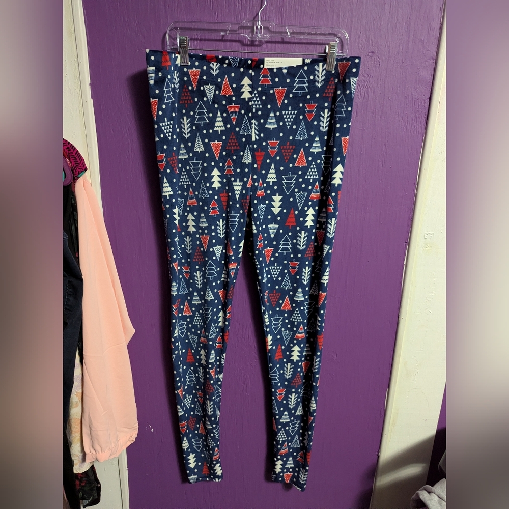 NWT Serra Navy Tree Polka Dot Untra Plush Holiday Leggings XL 16 18